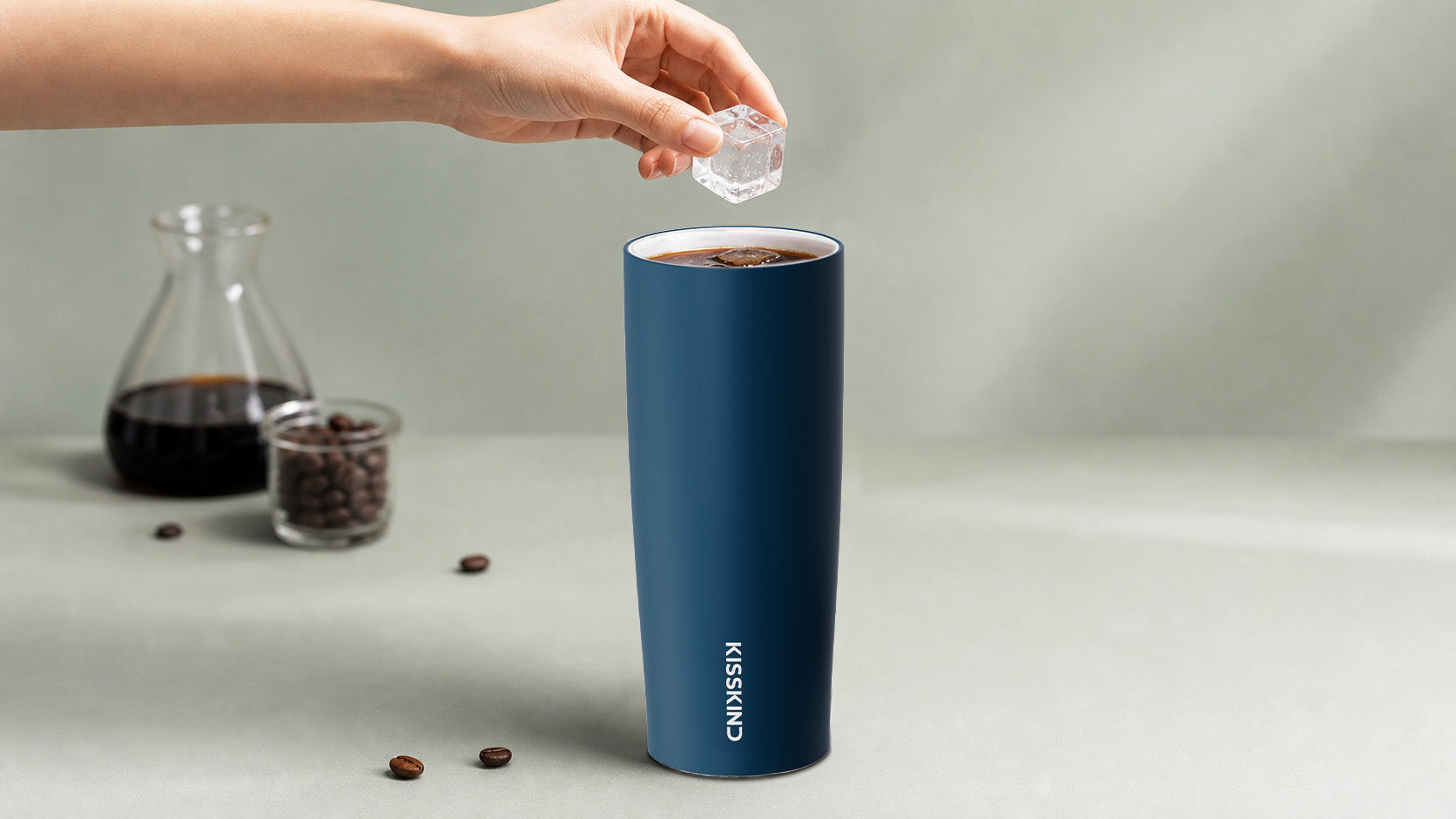 Ice and cold coffee detail for the insulated KissKind cup
